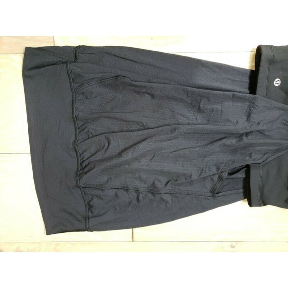 Lululemon Black Floral Practice Freely Racer Back Sports Bra Tank Top Women’s 4 - Picture 6 of 7